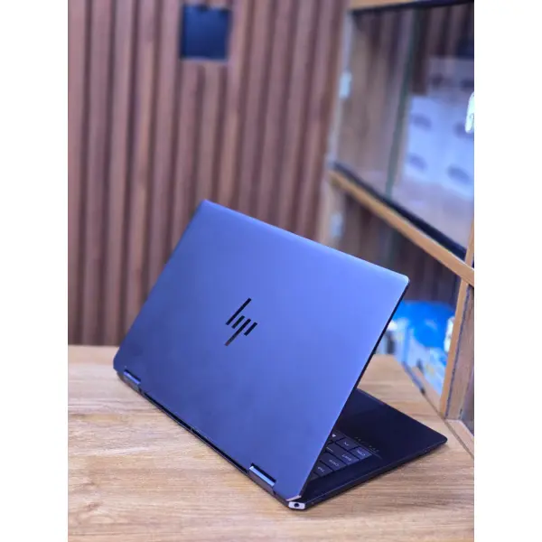HP Spectre 14 x360 Ultra 7 32GB 2TB 2.8K Touchscreen